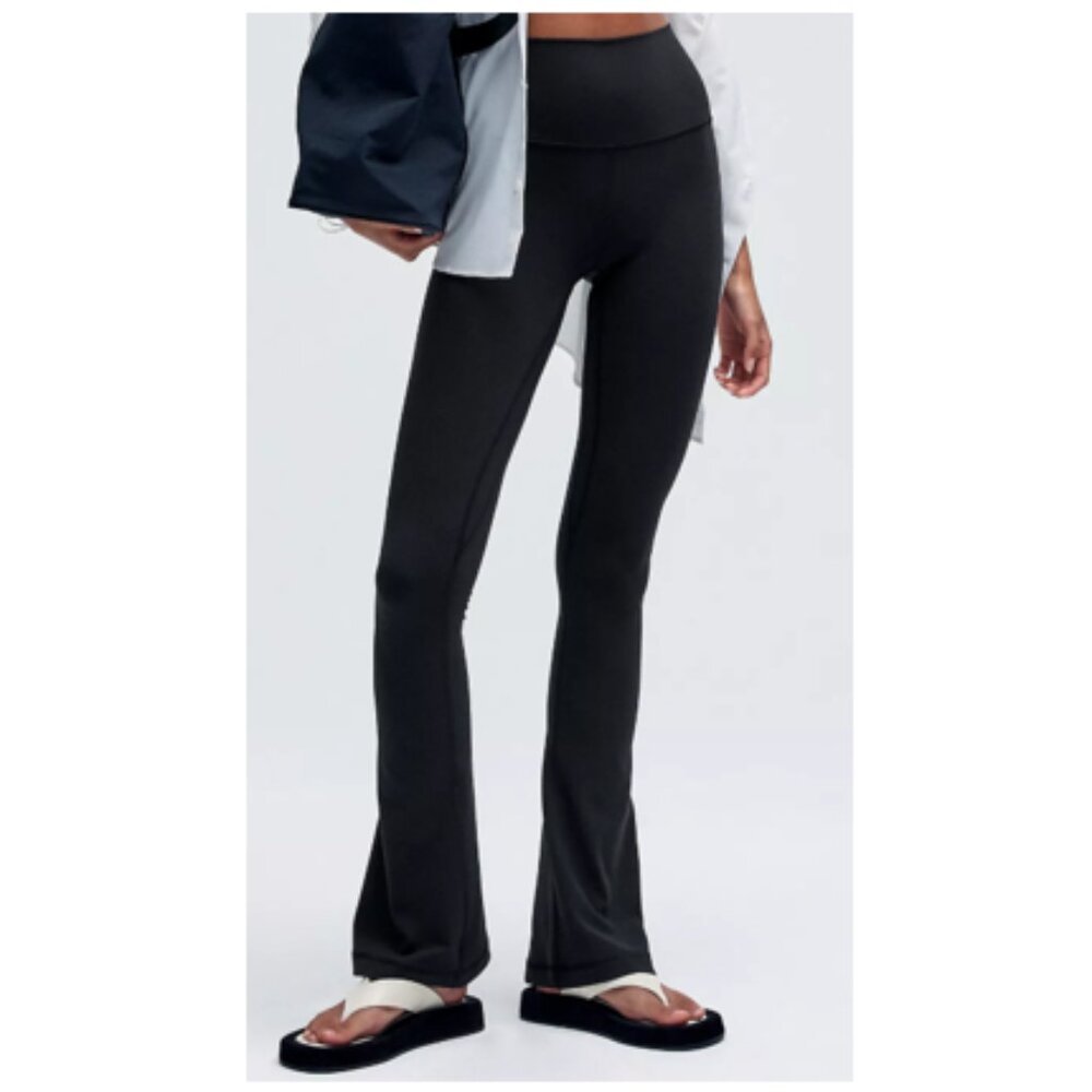 ✨NEW (NWT) LULULEMON - Align Mini-Flare Pants Tall Black - Size 4